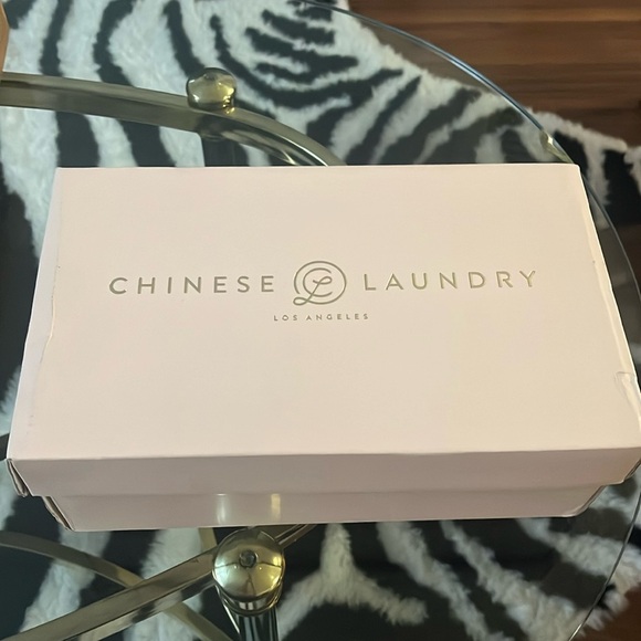 Chinese Laundry heels size 9. Brand new in box never worn. - Picture 5 of 5